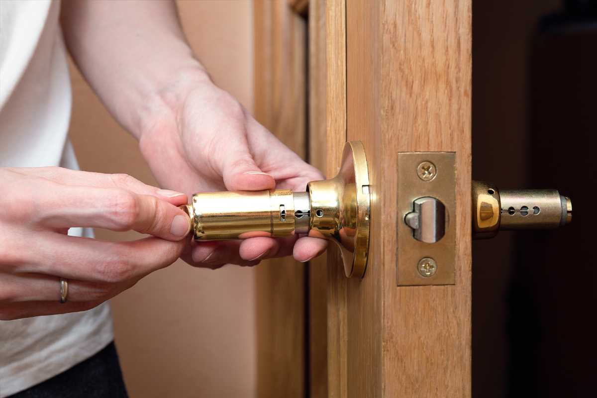 How do you remove an Emtek door knob